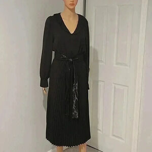 Wild firn maxi dress pleated skirt